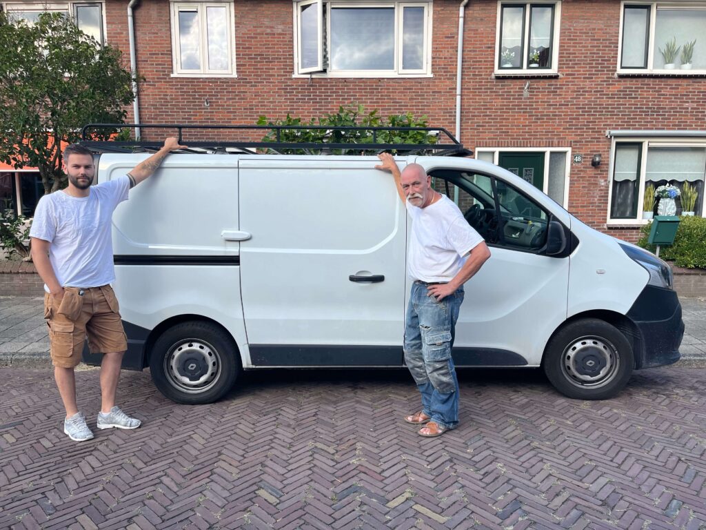 vader en zoon berends voor de werkbus